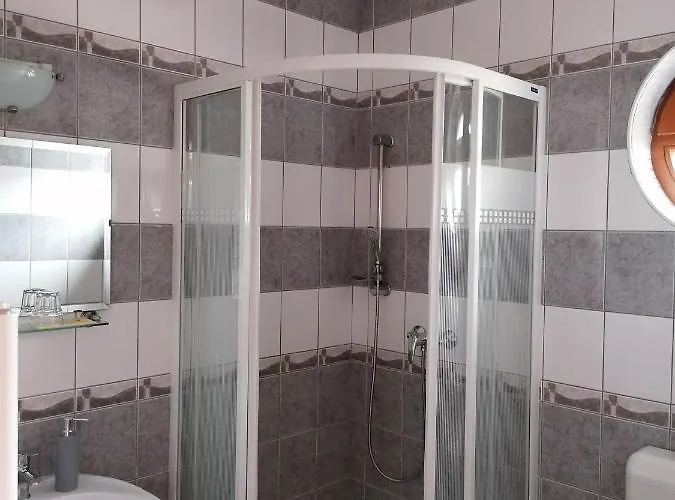 Medgyaszay Panzio Bed & Breakfast 3*